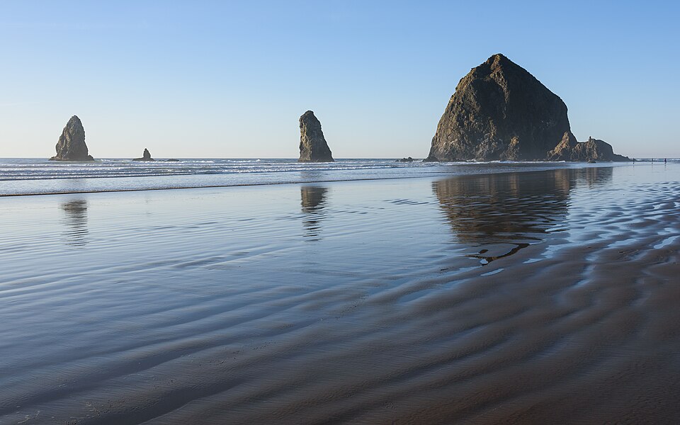 Haystack Rock and the needles at Cannon Beach, Oregon